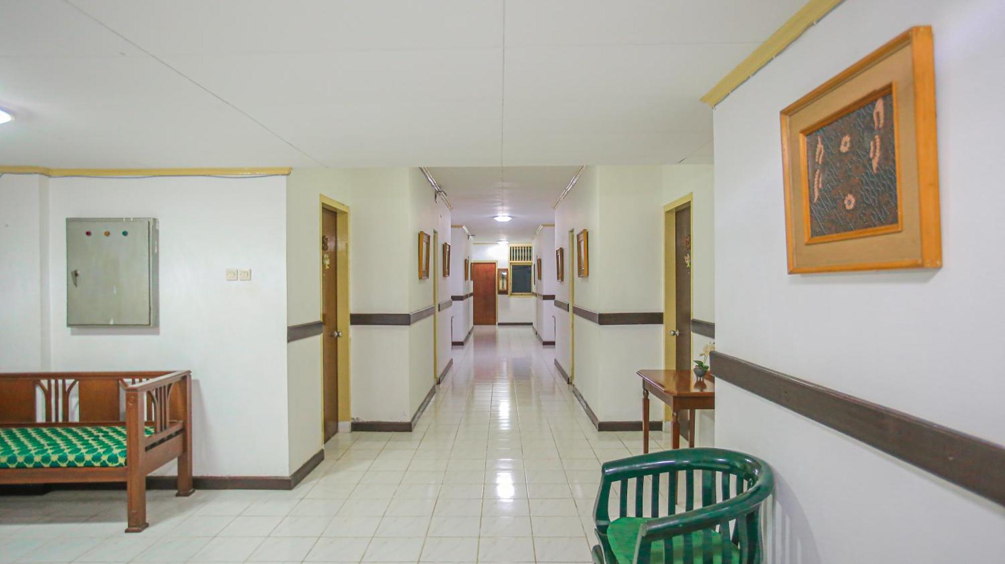 Royal Brongto Hotel Yogyakarta Exterior foto